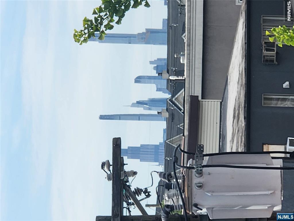 840 River Edgewater, NJ 07020 - Photo 13 of 13
