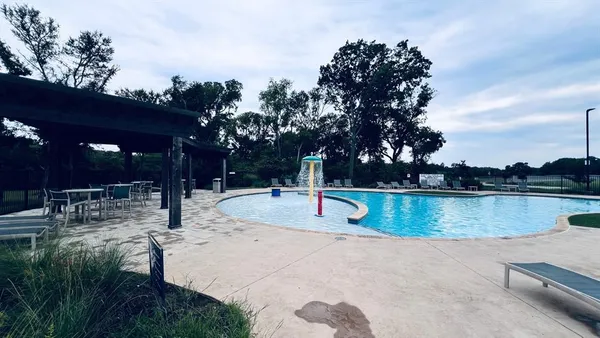 $1,895 | 590 Arthur Drive, Lavon, TX 75166