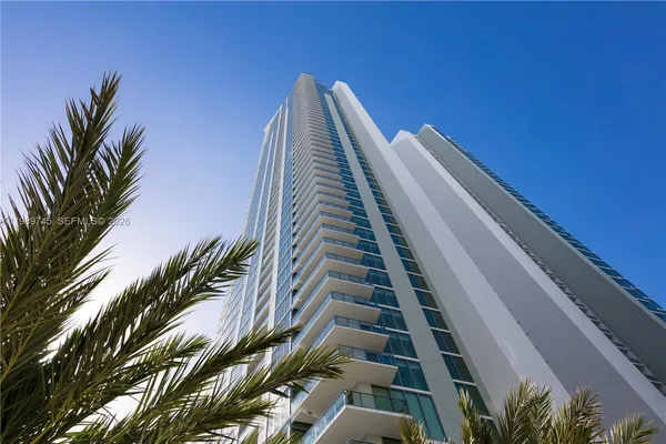 $6,300 | 2900 Northeast 7th Avenue, Unit 2603, Miami, FL 33137