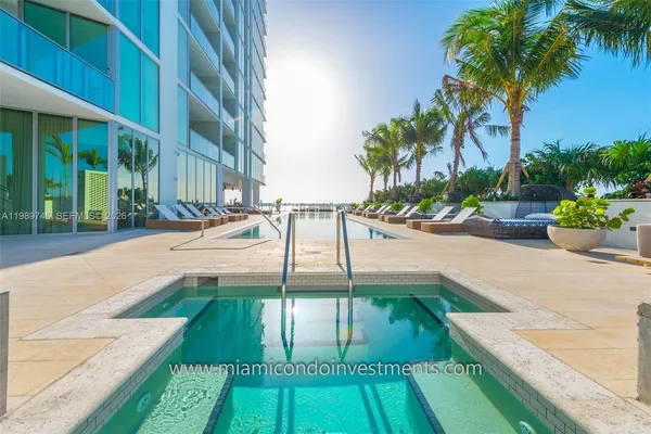 $6,300 | 2900 Northeast 7th Avenue, Unit 2603, Miami, FL 33137