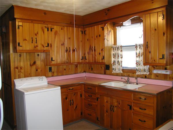 27 Audubon Street Springfield, MA 01108 - Photo 3 of 11