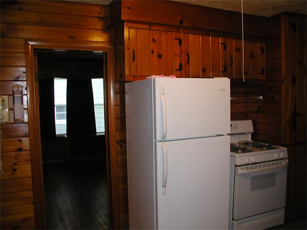 27 Audubon Street Springfield, MA 01108 - Photo 4 of 11