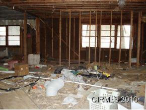 796 North St Road Akron, IN 46910 - Photo 4 of 7
