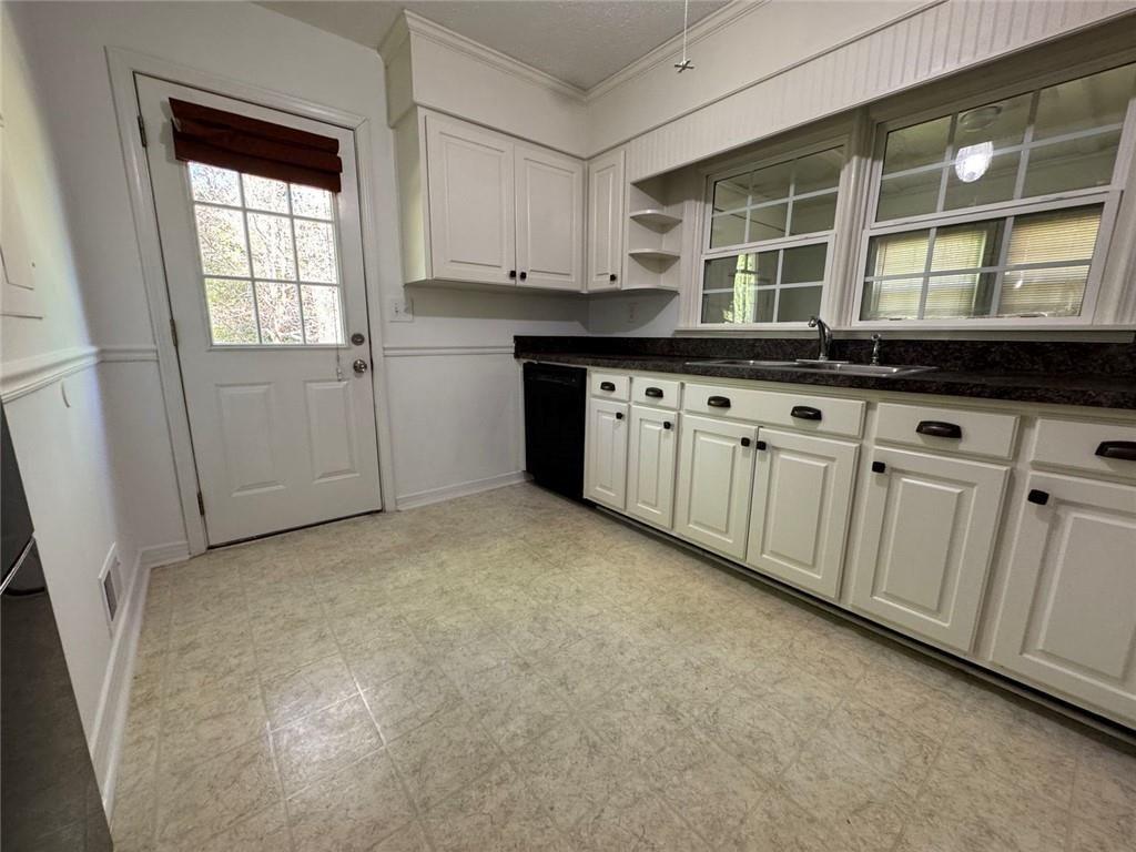 5912 Garner Road Southwest Mableton, GA 30126 - Photo 13 of 42