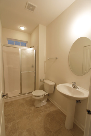 899 Oak Ridge Boulevard Elgin, IL 60120 - Photo 20 of 24