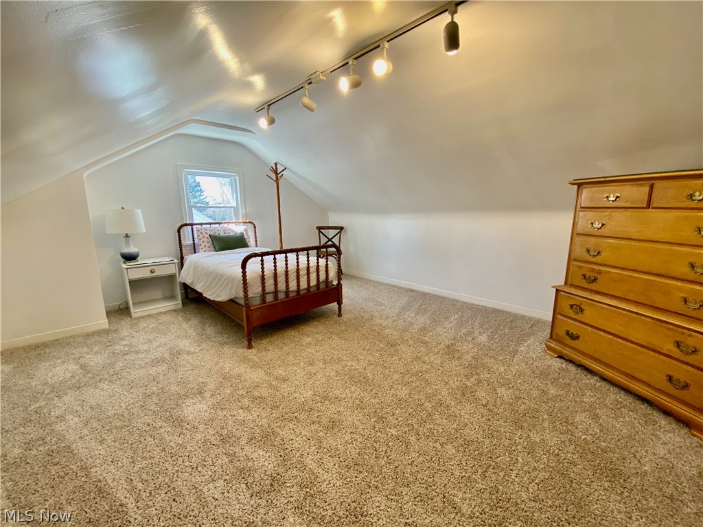1764 Brainard Road Lyndhurst, OH 44124 - Photo 14 of 27