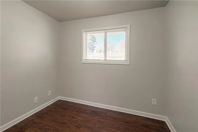 $179,000 | 7401 East 109 Terrace, Kansas City, MO 64134