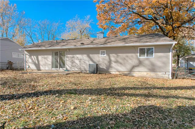 $179,000 | 7401 East 109 Terrace, Kansas City, MO 64134