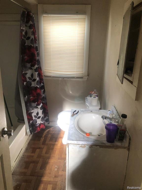 18040 Fenelon Street Detroit, MI 48234 - Photo 9 of 11