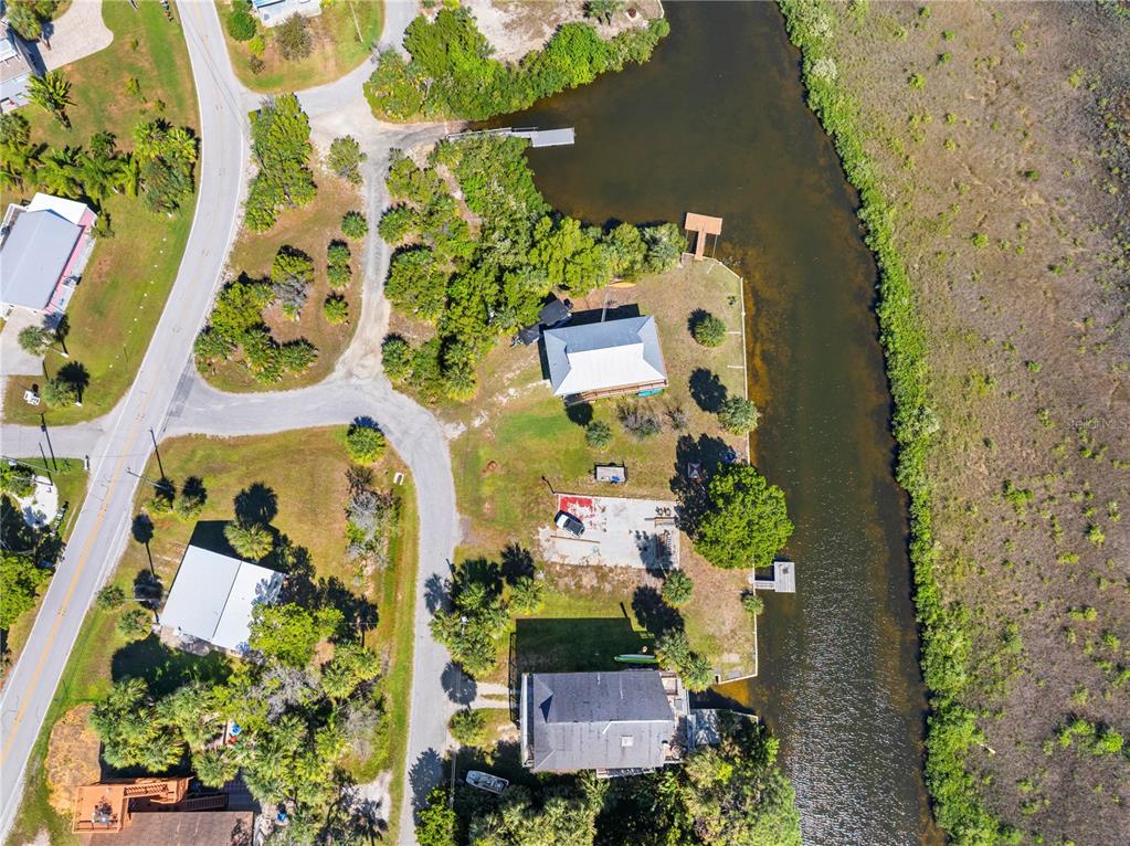 10166 Cabana Street Weeki Wachee, FL 34607 - Photo 4 of 13