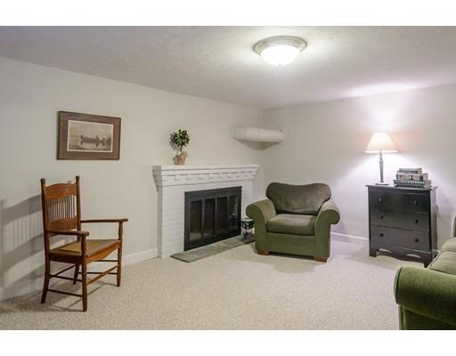 19 Thackeray Road Wellesley, MA 02481 - Photo 20 of 24