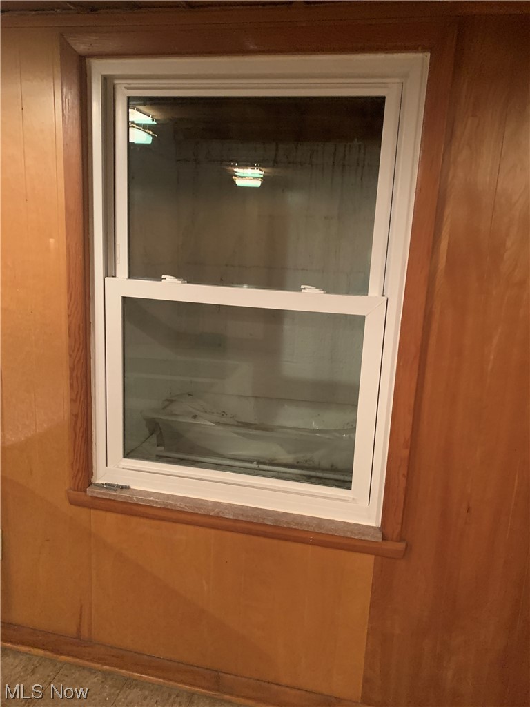 18375 Alexander Road Walton Hills, OH 44146 - Photo 21 of 25 2 Full Rec. Rm Window Wells