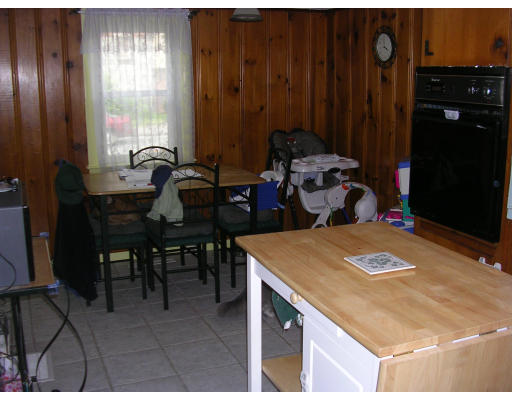 35 Maple Street Bellingham, MA 02019 - Photo 7 of 9 Gallery Image 7