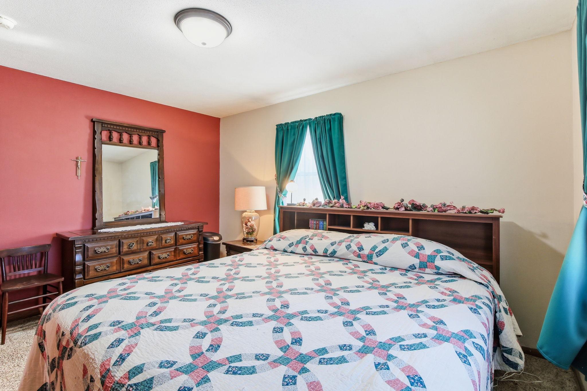 4629 Polk Street Northeast Columbia Heights, MN 55421 - Photo 20 of 39