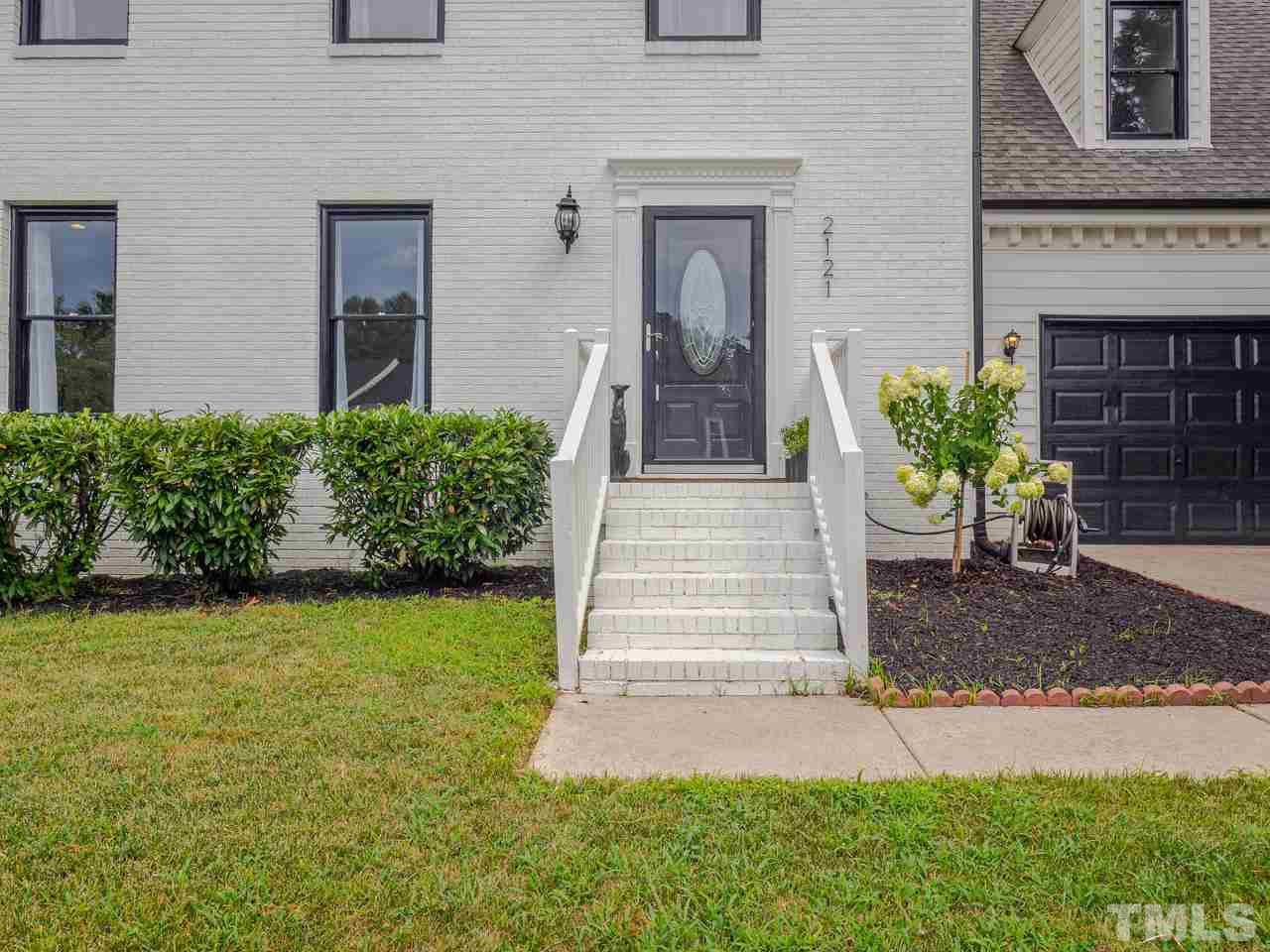 2121 Osprey Circle Raleigh, NC 27615 - Photo 2 of 29 Gallery Image 2