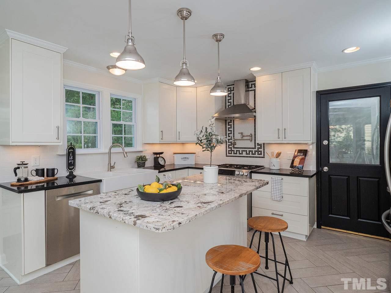 2121 Osprey Circle Raleigh, NC 27615 - Photo 8 of 29 Gallery Image 8