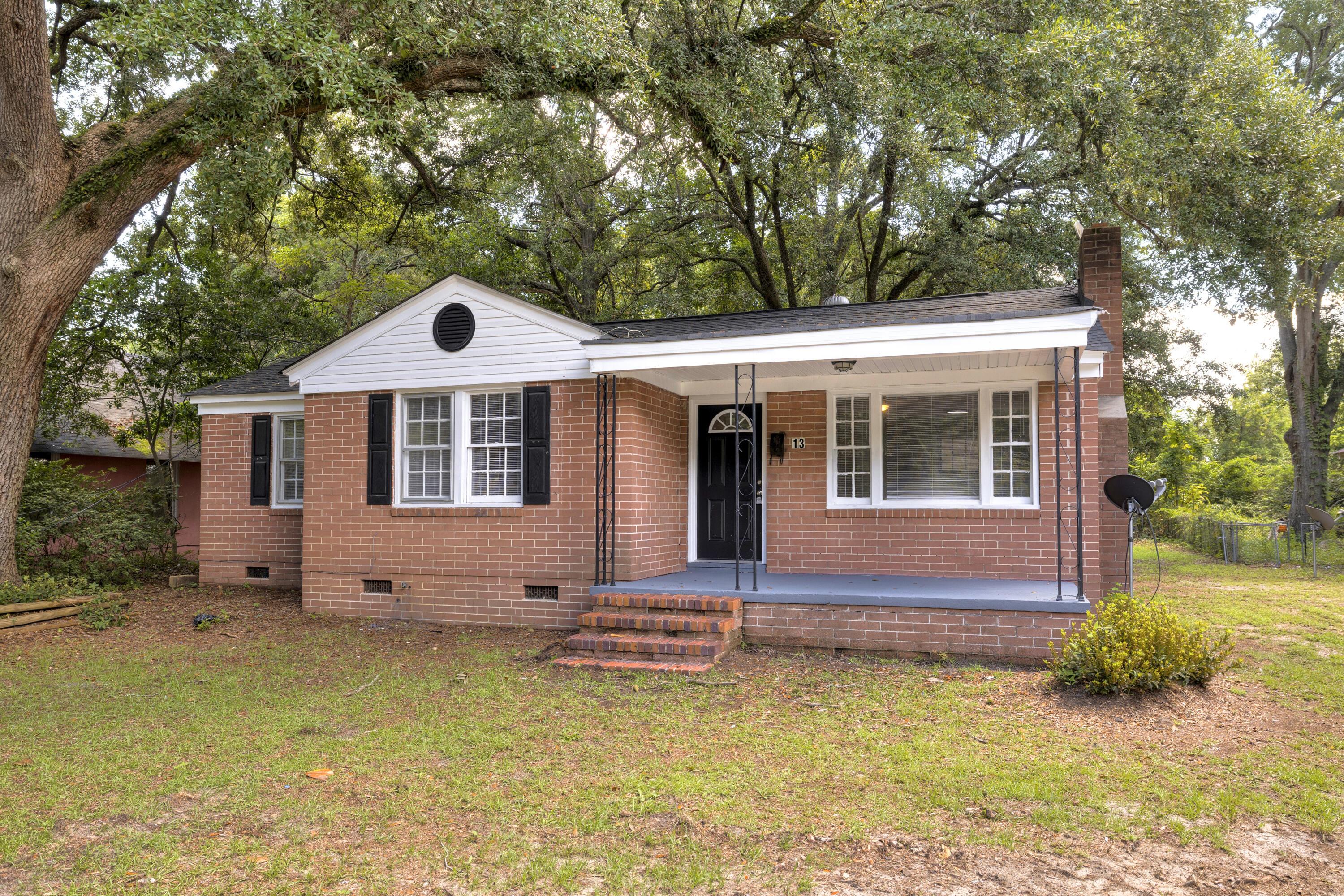 13 Corbett Street Sumter, SC 29150 - Photo 1 of 32 Gallery Image 1