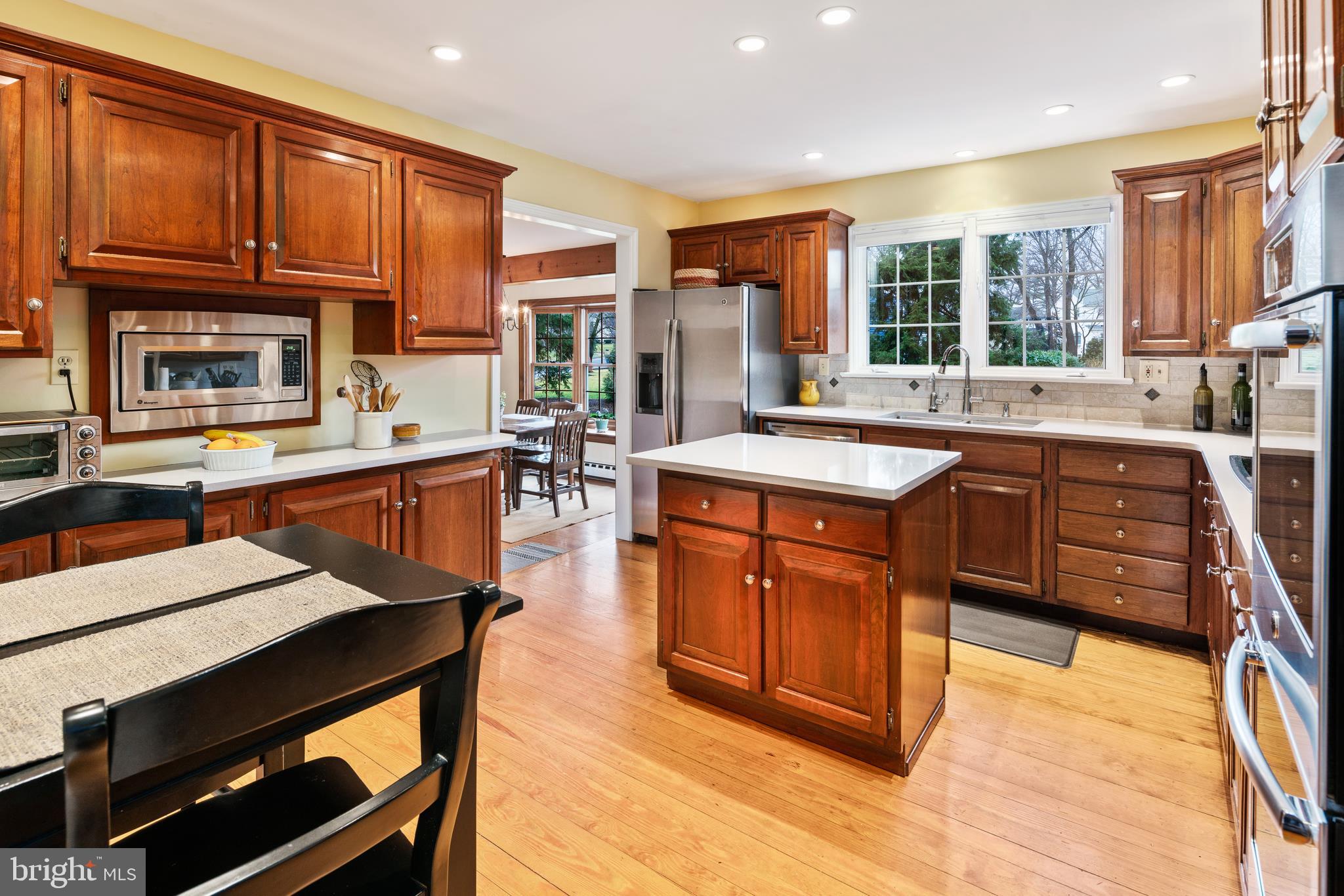904 Sensor Road Yardley, PA 19067 - Photo 12 of 27 Kitchen