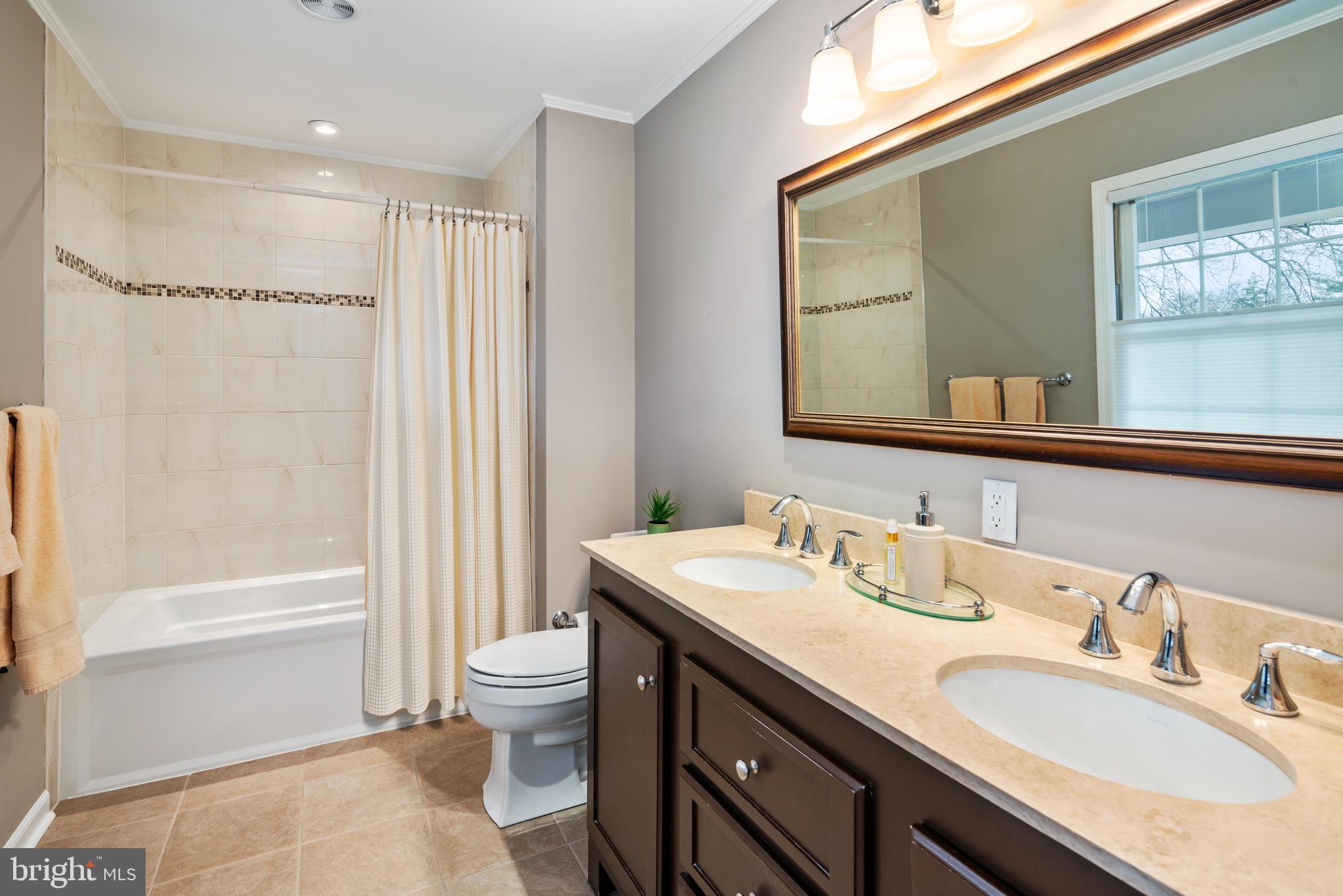 904 Sensor Road Yardley, PA 19067 - Photo 24 of 27 Master Bathroom
