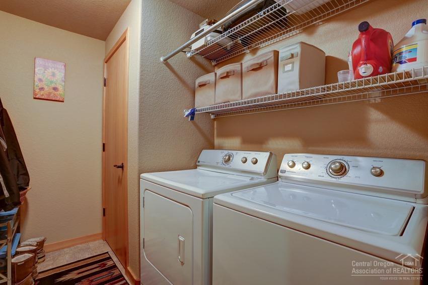 19096 Obsidian Road Bend, OR 97702 - Photo 15 of 25 Additional Photo