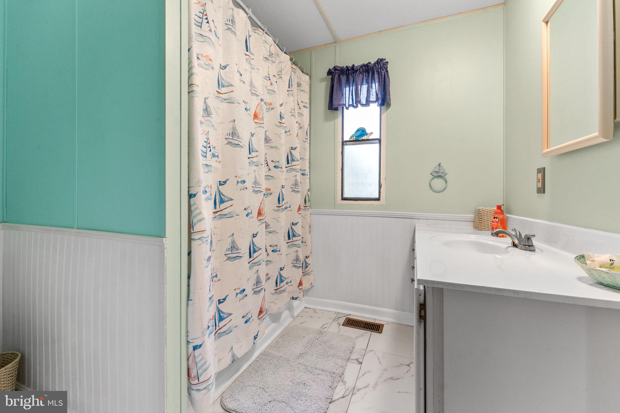 157 Morattico Creek Road Farnham, VA 22460 - Photo 16 of 30 Bathroom
