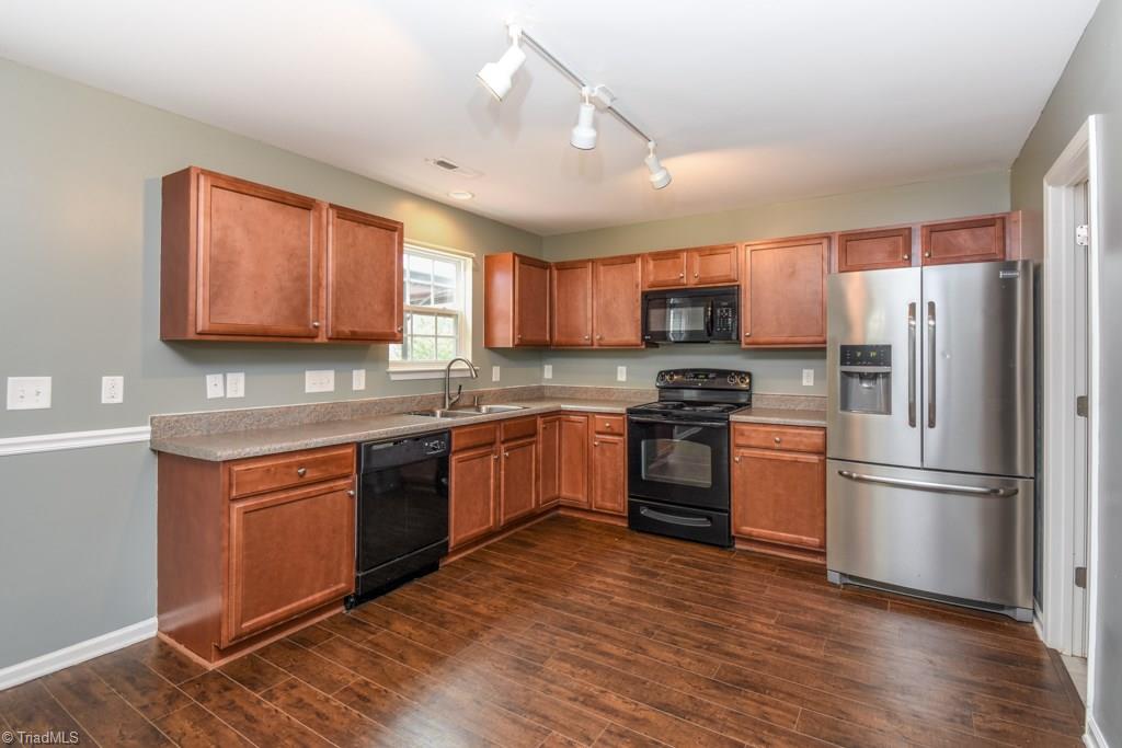 782 Petree Farm Lane Rural Hall, NC 27045 - Photo 5 of 20 Gallery Image 5