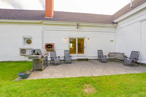 $469,000 | 338 Western Avenue, Hampden, ME 04444