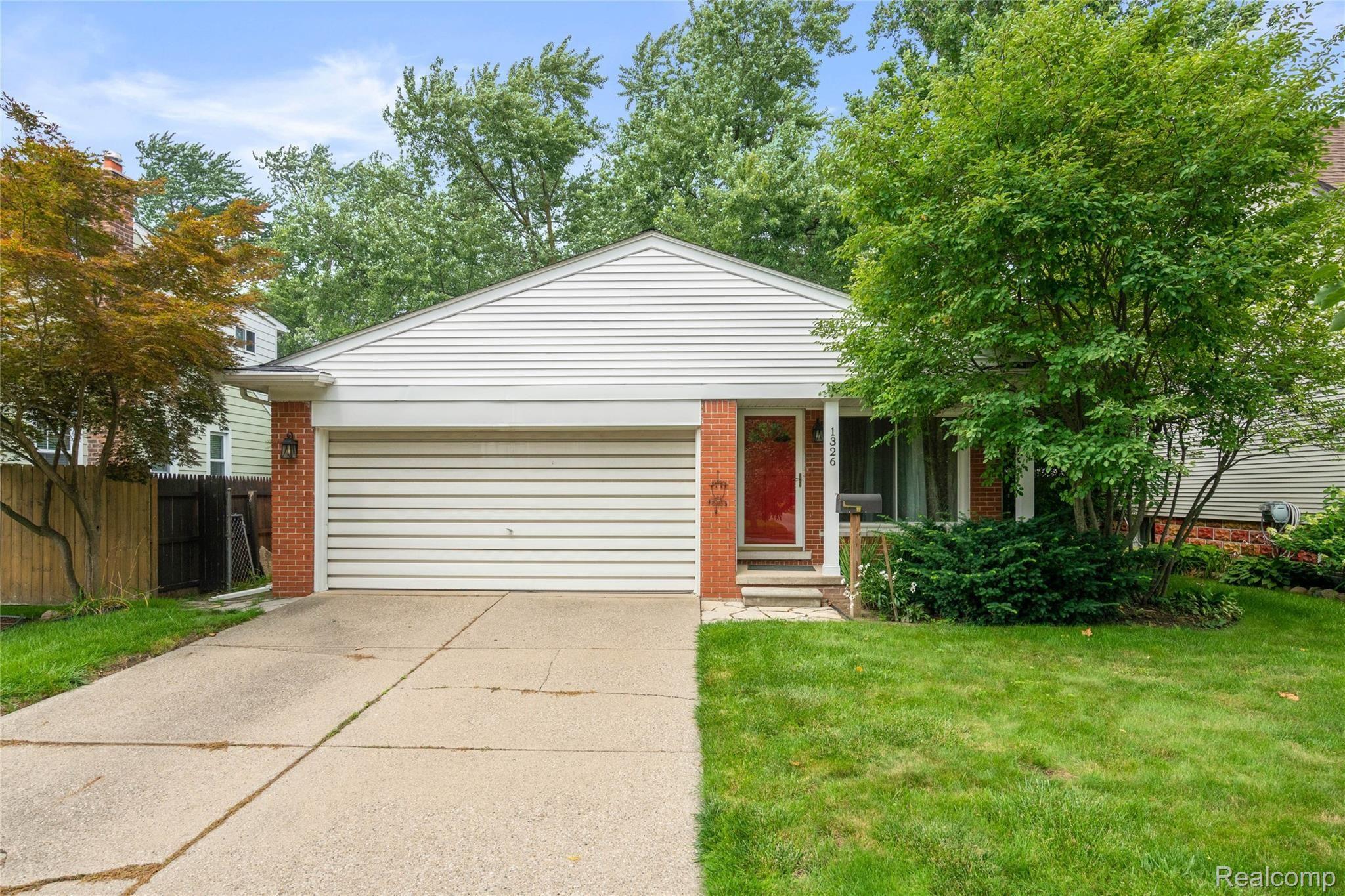 1326 Cambridge Road Berkley, MI 48072 - Photo 1 of 26 Cambridge-1.jpg