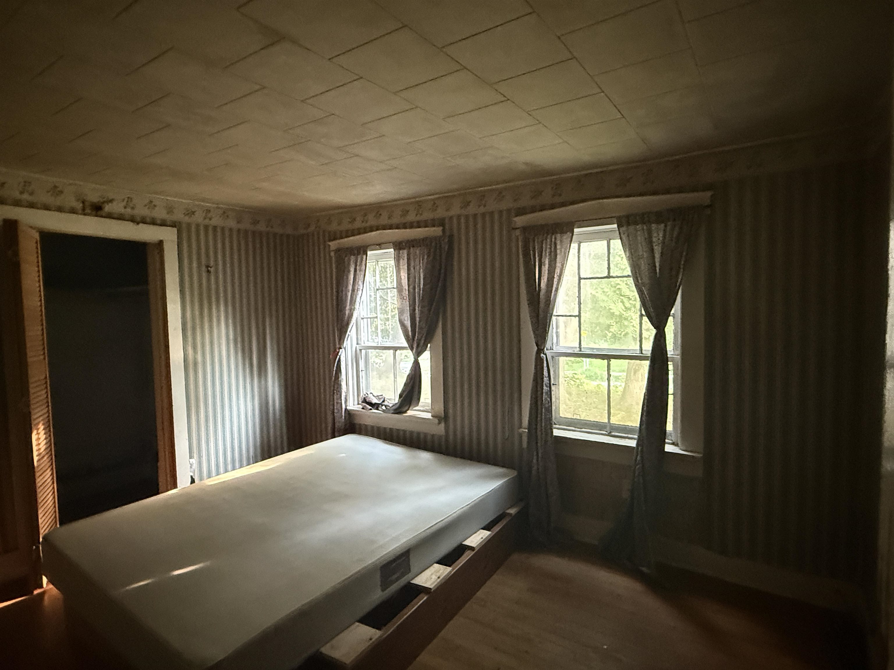 60 South Street Proctor, VT 05765 - Photo 8 of 19