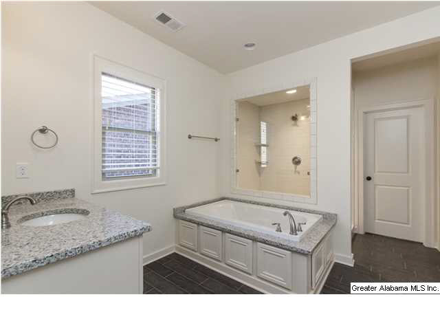 2752 Montauk Road, Unit 92 Birmingham, AL 35226 - Photo 9 of 18