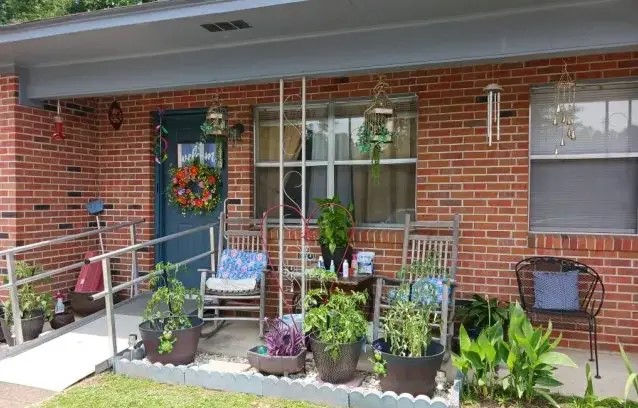 304 Julia Circle Other, AL 35586 - Photo 3 of 10