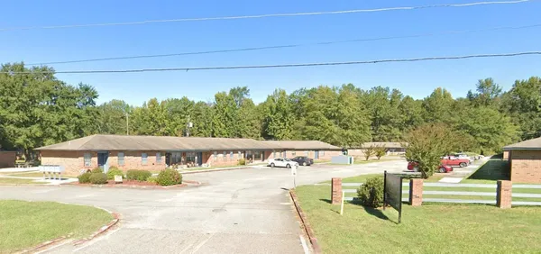 $650 | 304 Julia Circle, Sulligent, AL 35586