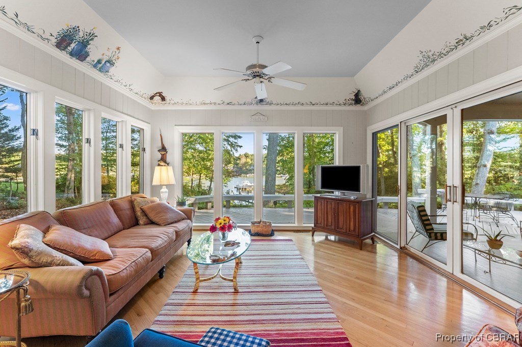 184 York Road Irvington, VA 22480 - Photo 15 of 46 Sunroom / solarium featuring ceiling fan and a healthy amount of sunlight