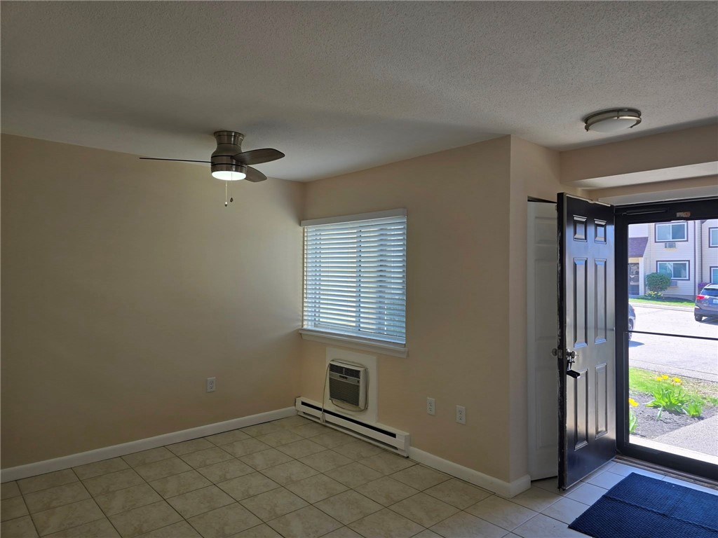 225 High Street, Unit E Westerly, RI 02891 - Photo 8 of 14