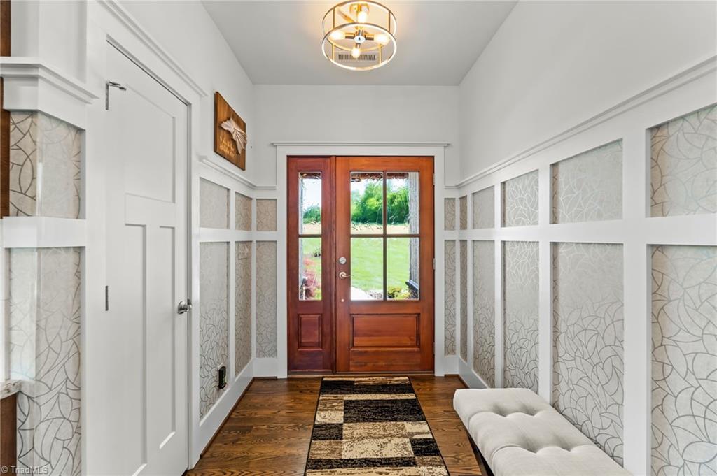 383 Rolling Road Lexington, NC 27292 - Photo 5 of 50