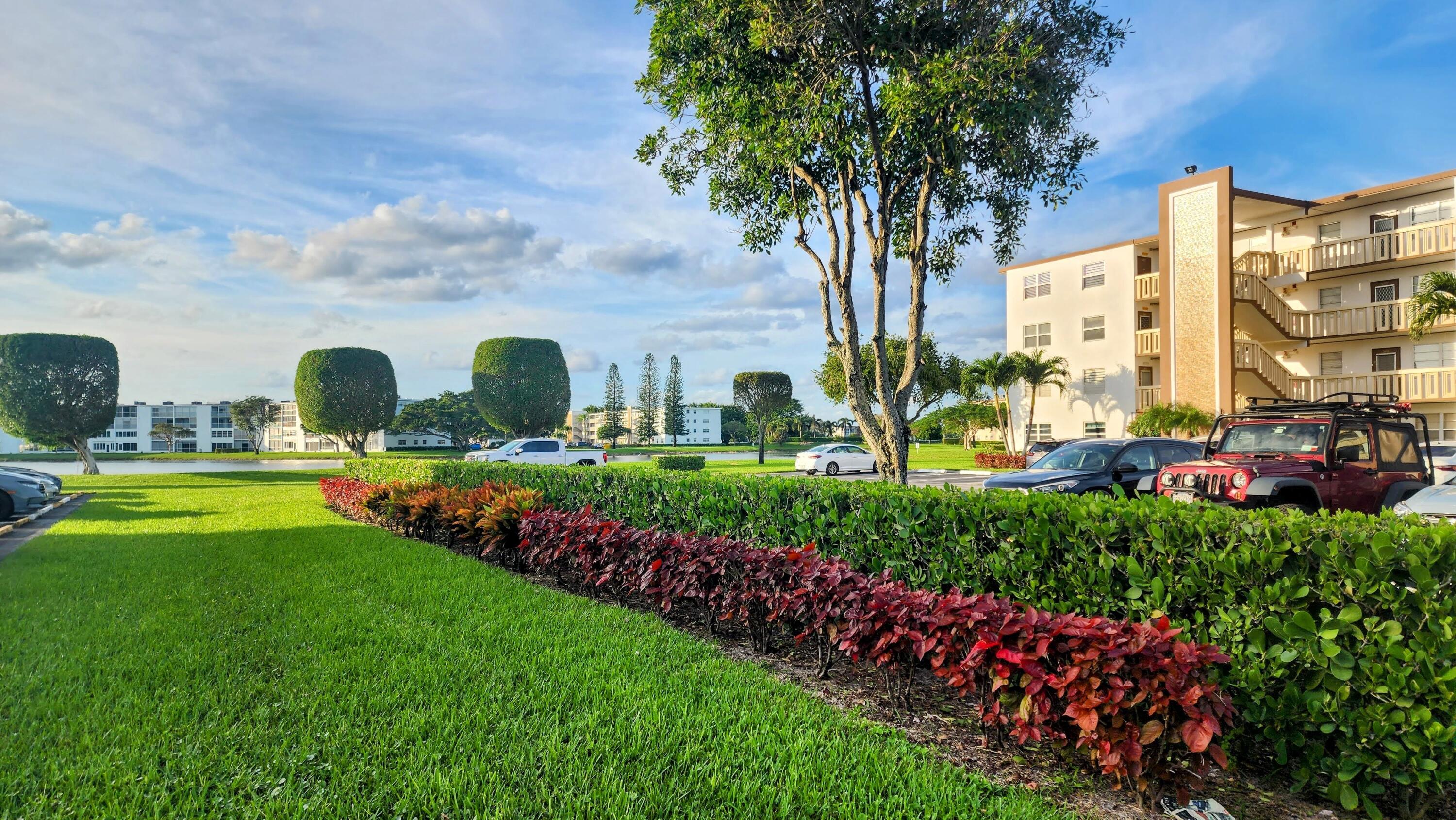 2059 Guildford East Boca Raton, FL 33434 - Photo 21 of 38 20231130_162127-EDIT
