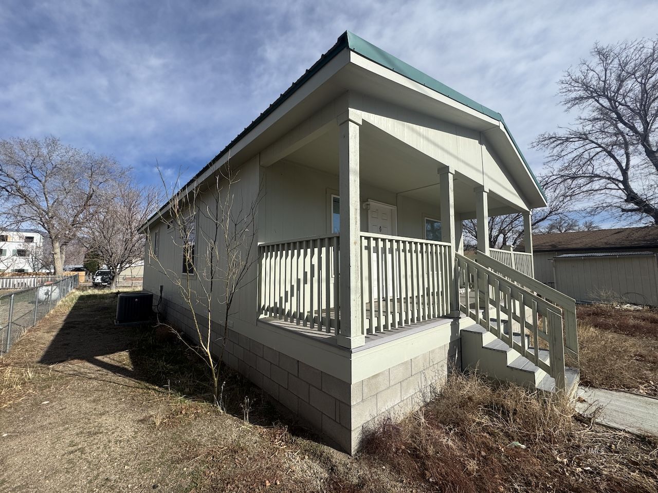 427 North Jackson Street Independence, CA 93526 - Photo 3 of 21 a view of entryway