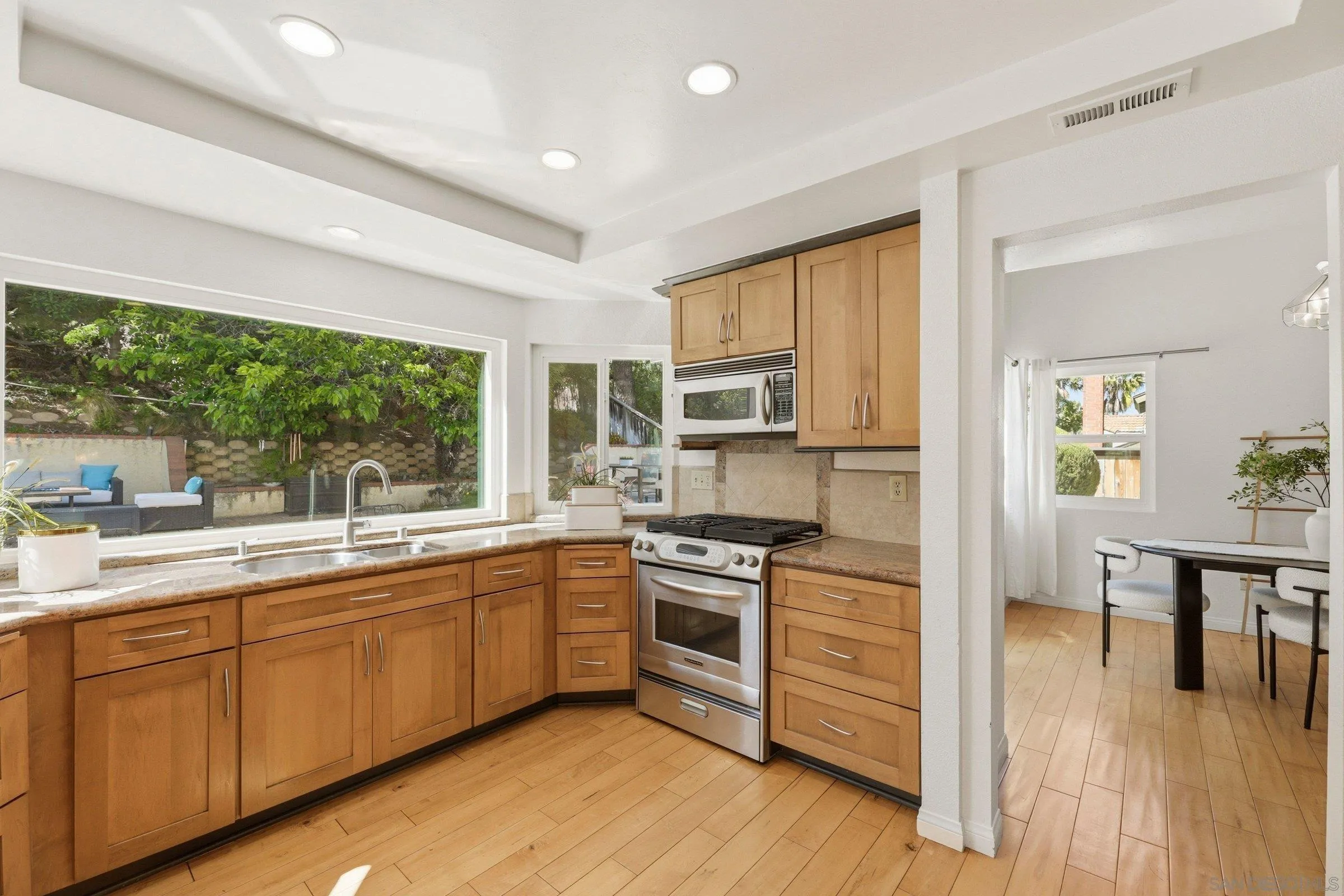 17876 Aguamiel Road San Diego, CA 92127 - Photo 11 of 44