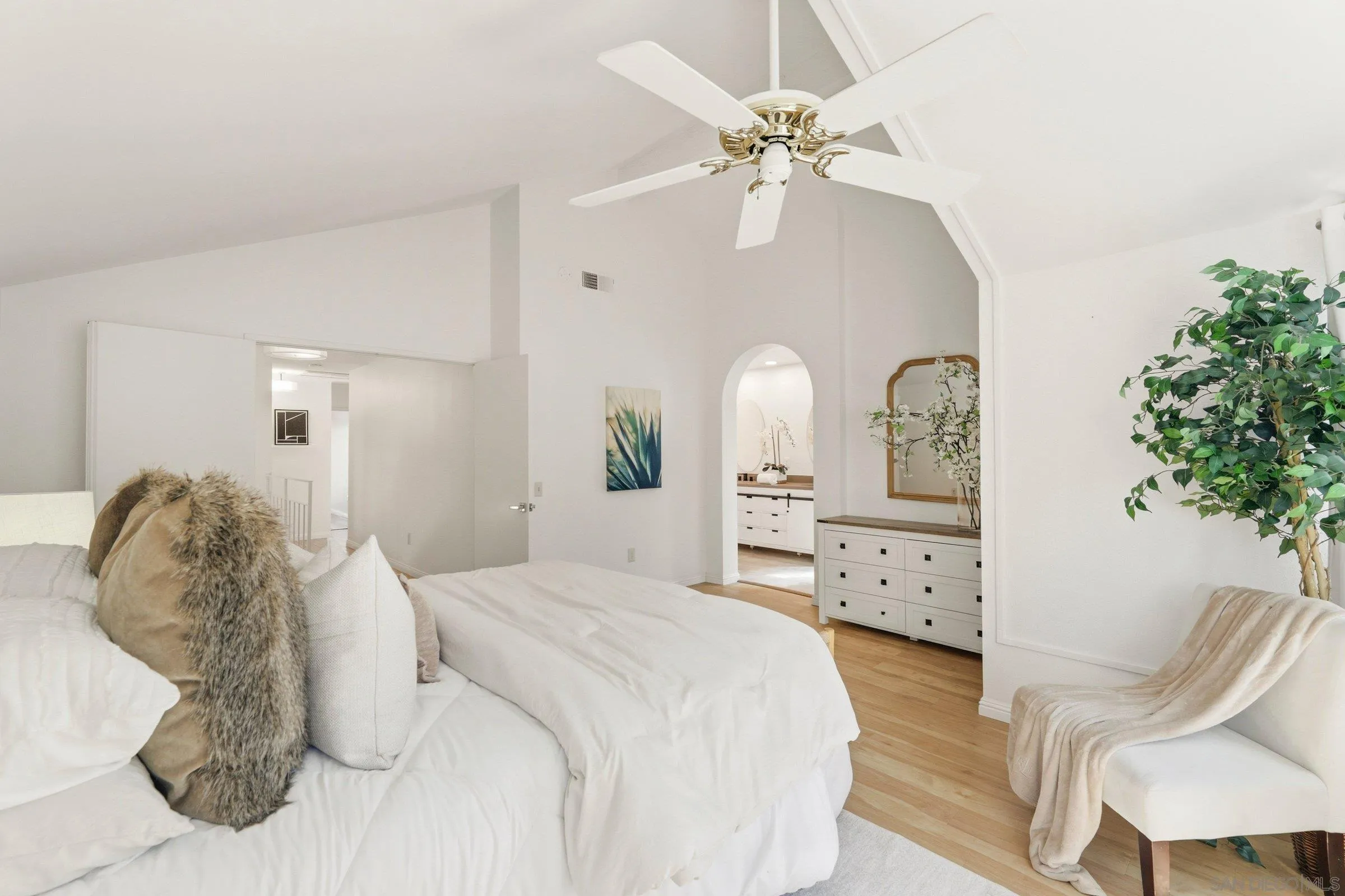 17876 Aguamiel Road San Diego, CA 92127 - Photo 24 of 44