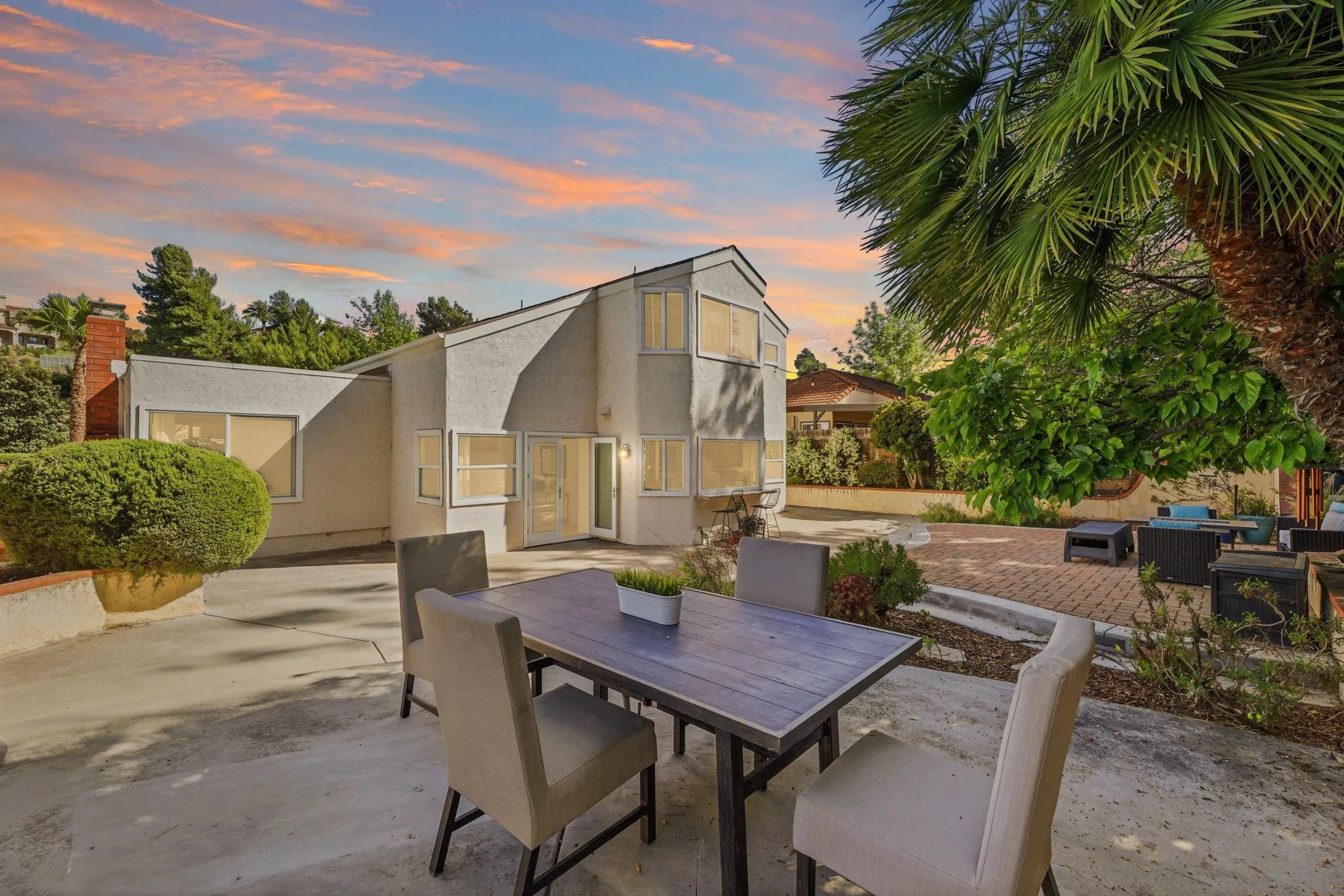 17876 Aguamiel Road San Diego, CA 92127 - Photo 40 of 44 Digitally Altered. Original Image (https://zimg.paragon.ice.com/ParagonImages/Property/PA/SDMLS/260010191/39/533/400/4c81e60cc28cb6e012940ee134e49835/3/5520bbf46b820efd29073b61e7d98813/260010191-72ba6bb6-e4a3-4ab1-a7ef-62b3889b3536.JPG)