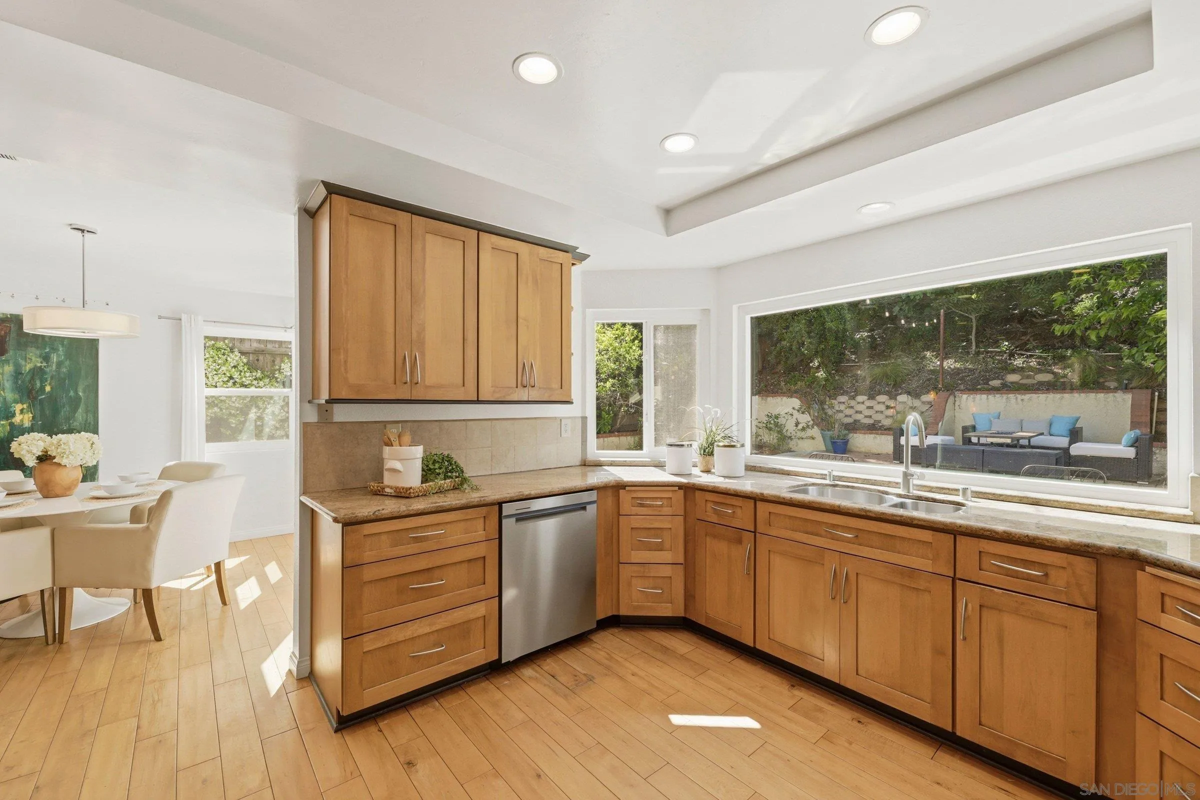 17876 Aguamiel Road San Diego, CA 92127 - Photo 10 of 44
