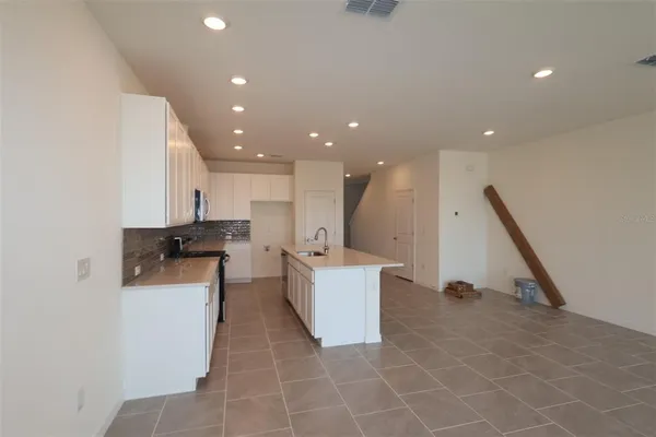 $339,960 | 6335 Jensen Vw Avenue, Apollo Beach, FL 33572