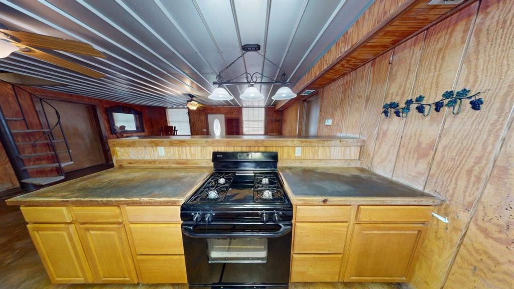 101 South Loop Drive Brady, TX 76825 - Photo 16 of 32