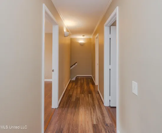 $225,000 | 418 Lakebend Place, Brandon, MS 39042