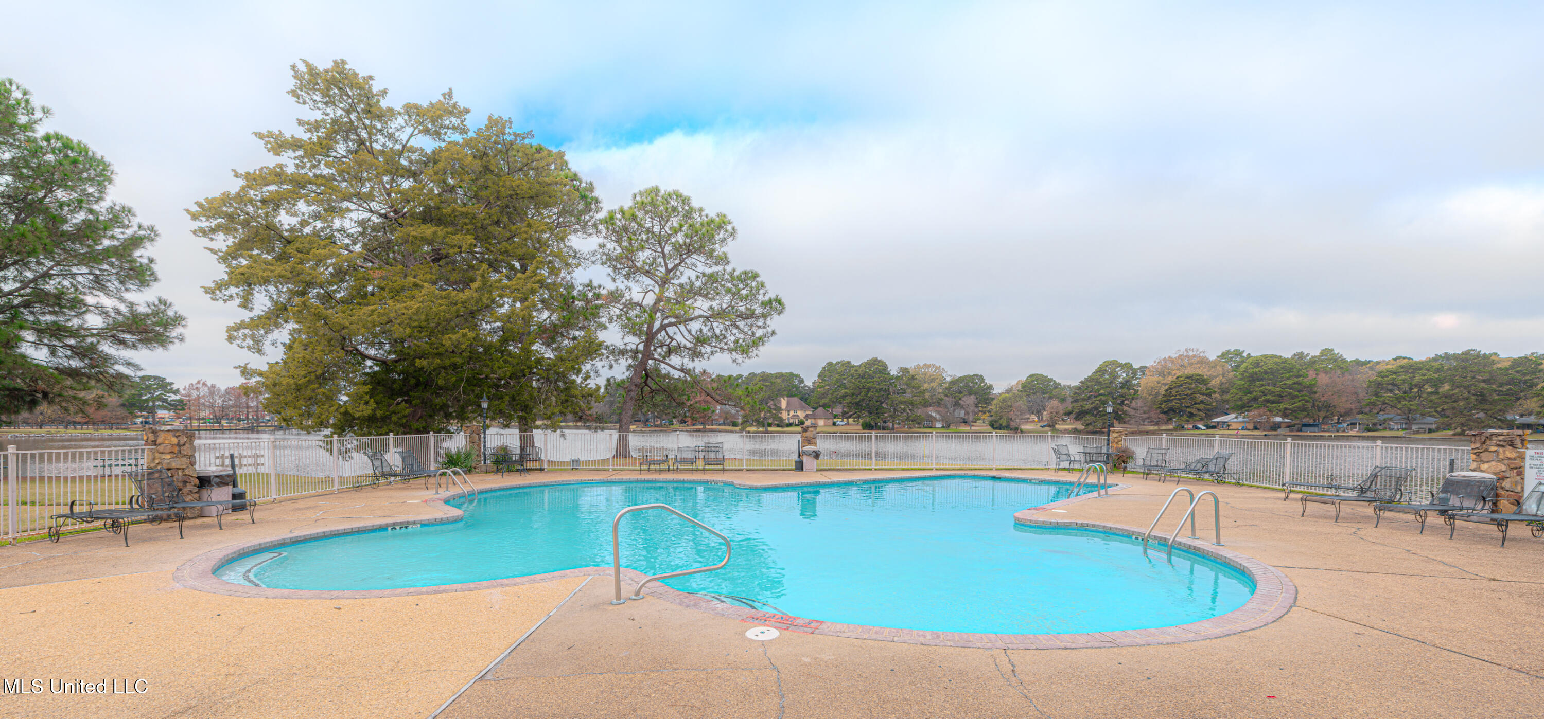 418 Lakebend Place Brandon, MS 39042 - Photo 30 of 33 1R4A0105