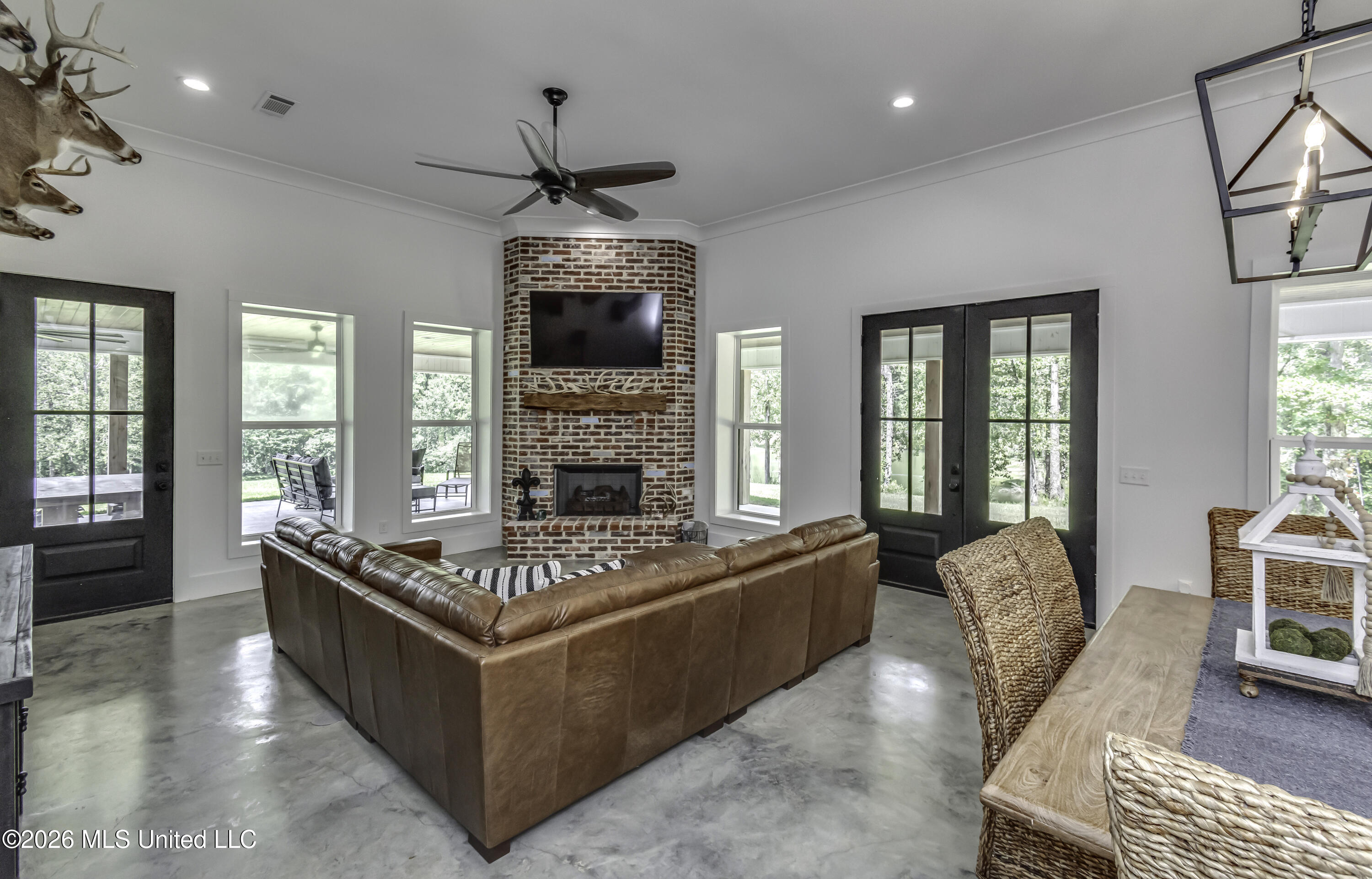 486 Holifield Circle Brandon, MS 39042 - Photo 12 of 93 486 Holifield Cir--24
