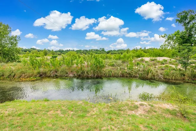 $349,900 | 1245 A Private Road 2415, Uvalde, TX 78801