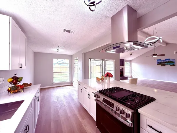 $1,850 | 12071 Plumbrook Drive, Houston, TX 77099