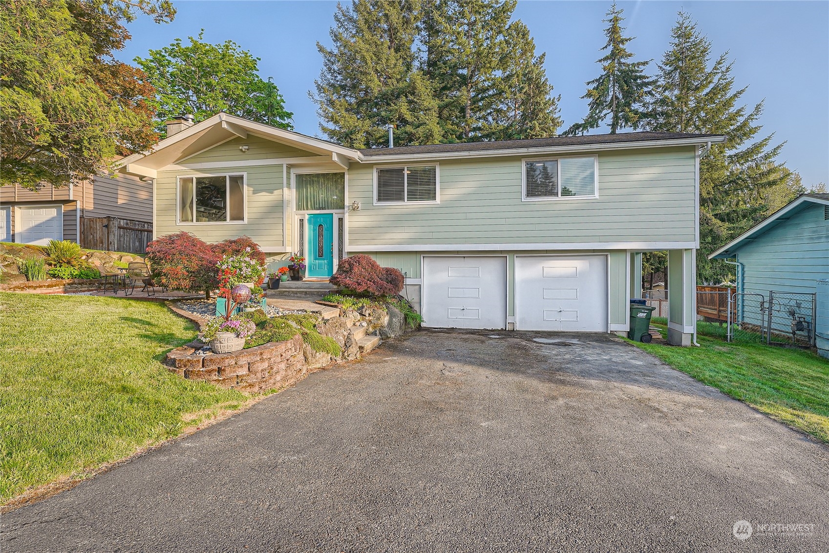 12725 Southeast 190th Place Renton, WA 98058 - Photo 1 of 24 Gallery Image 1