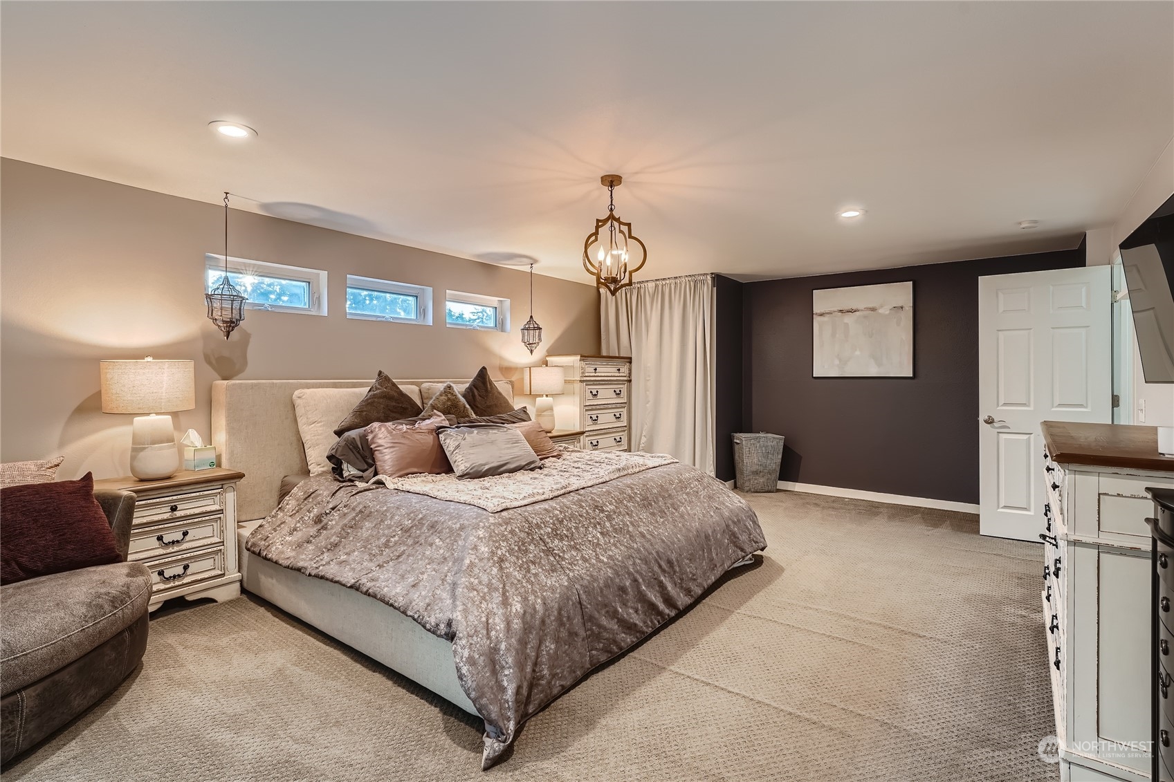 12725 Southeast 190th Place Renton, WA 98058 - Photo 12 of 24 Gallery Image 12